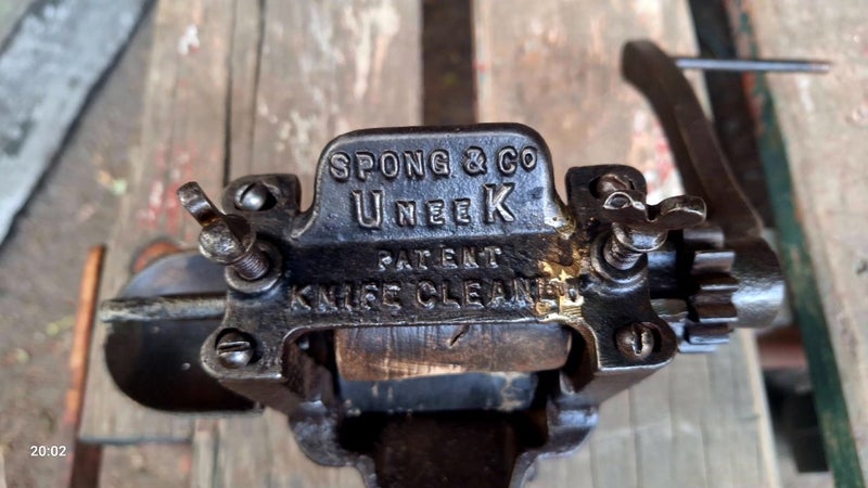 Antique Spong & Co "Uneek" patent knife cleaner. Carousel 2