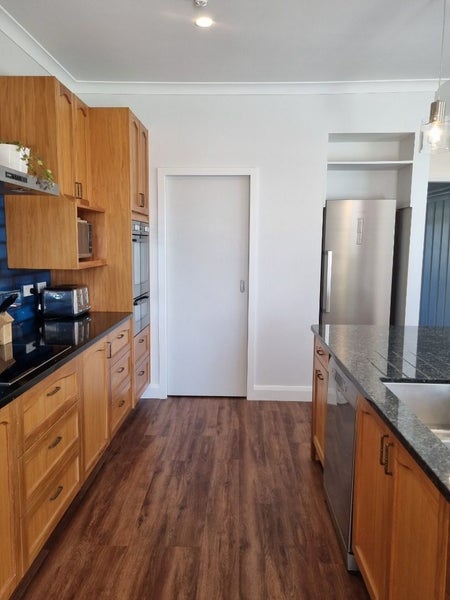 Stoke, 1 bedroom64692099571586111