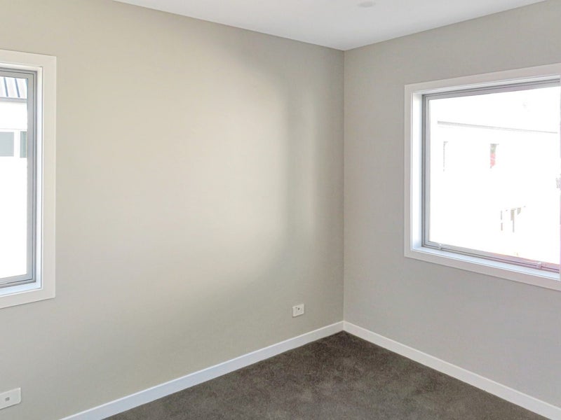 Waterloo, 3 bedrooms64692199290115114