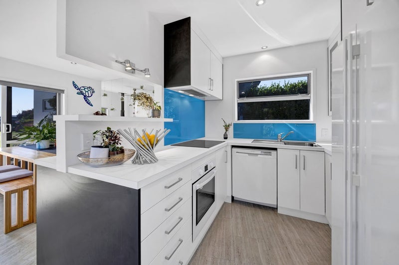 Escape the Ordinary, Keep the Convenience64692299828227111