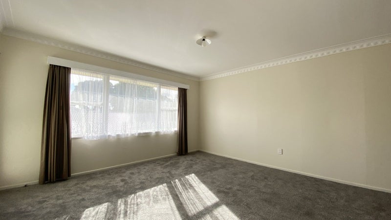 Mount Albert, 2 bedrooms64692801373569112