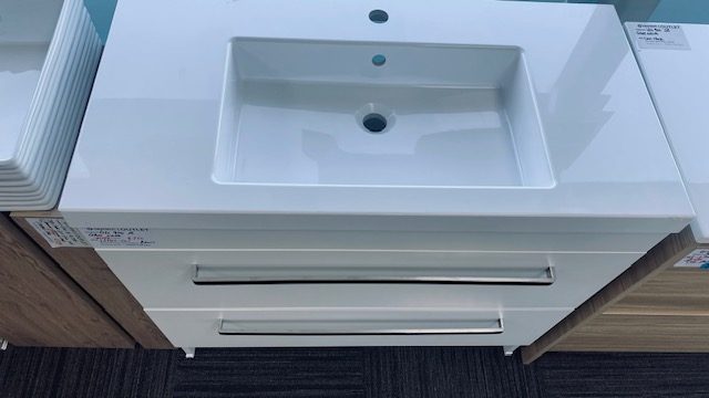 900 CITI FLOOR STANDING 2 DRAW VANITY IN GLOSS WHITE WITH PONTI BASIN Carousel 1