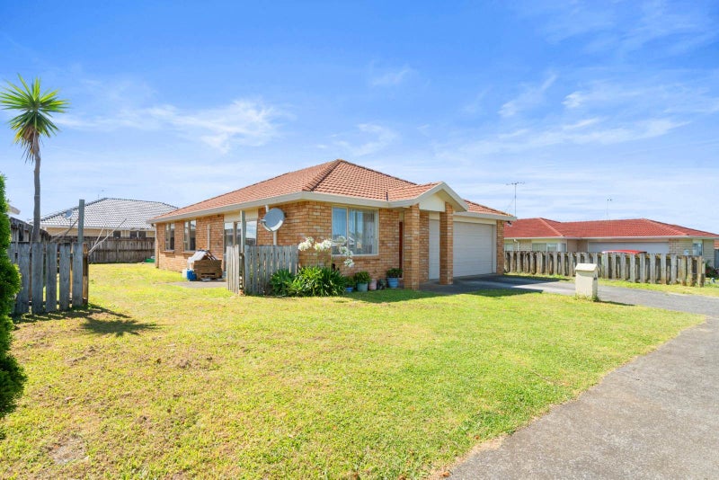 Brick & Tile Beauty on 455m²64692992887939112