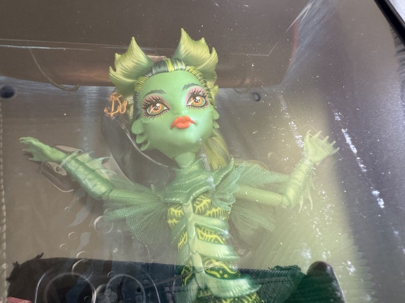 Monster High Creature of the Black Lagoon Carousel 9