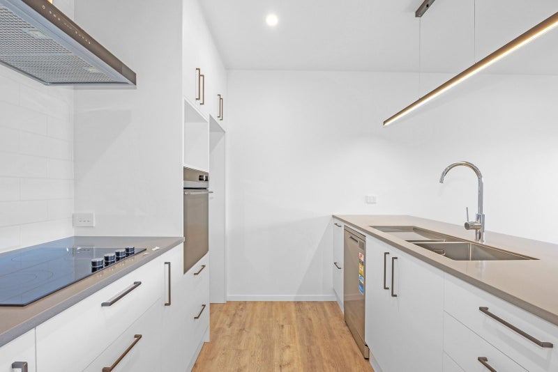 Rolleston, 3 bedrooms64692992933121112