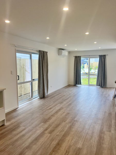 Bucklands Beach, 2 bedrooms64693195068162112