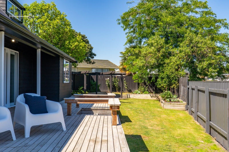 Modern and Move-In Ready64693296399490113