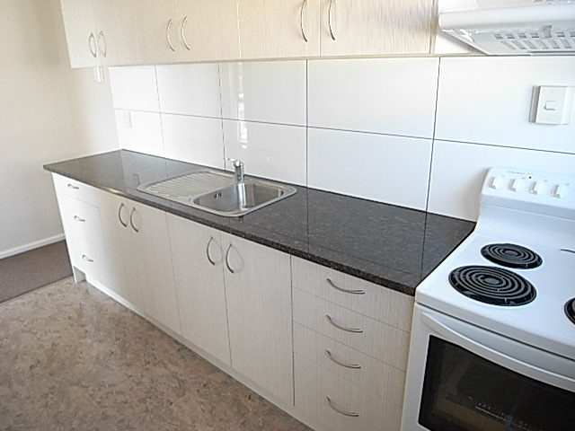 Blockhouse Bay, 3 bedrooms64693296465795114