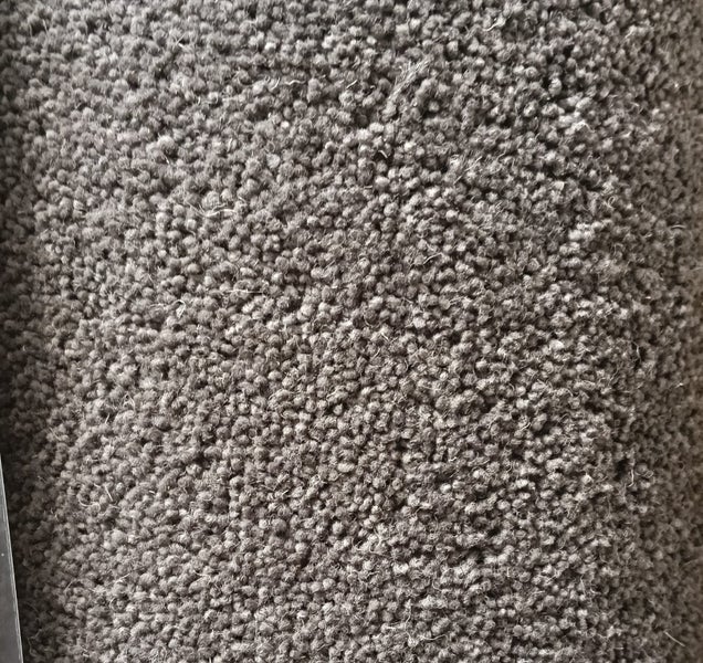 100% NZ Wool Carpet Mat | 400 x 165cm Carousel 2