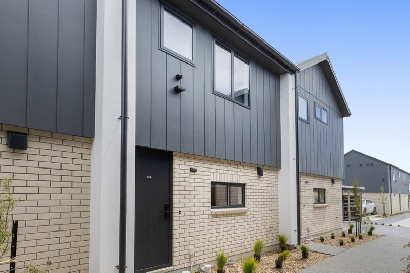 Shirley, 2 bedrooms64693486997249110