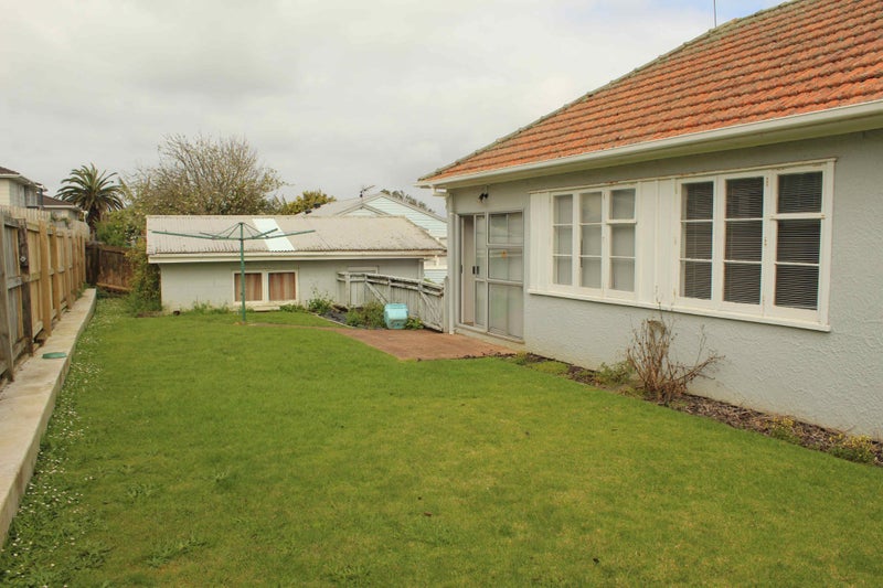 Onehunga, 3 bedrooms64693579032450114