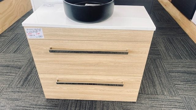 750 CITI SLIM WALL HUNG 2 DRAW IN CALIFORNIAN OAK Carousel 1