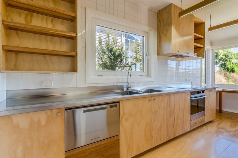 Concord, 2 bedrooms64693689352193113