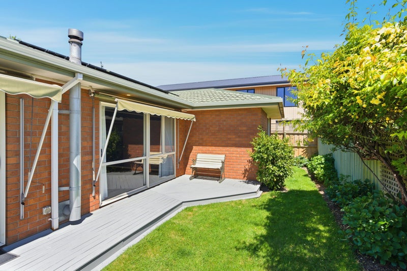 Priced To Sell! Don't let this one get away.64693689410307113