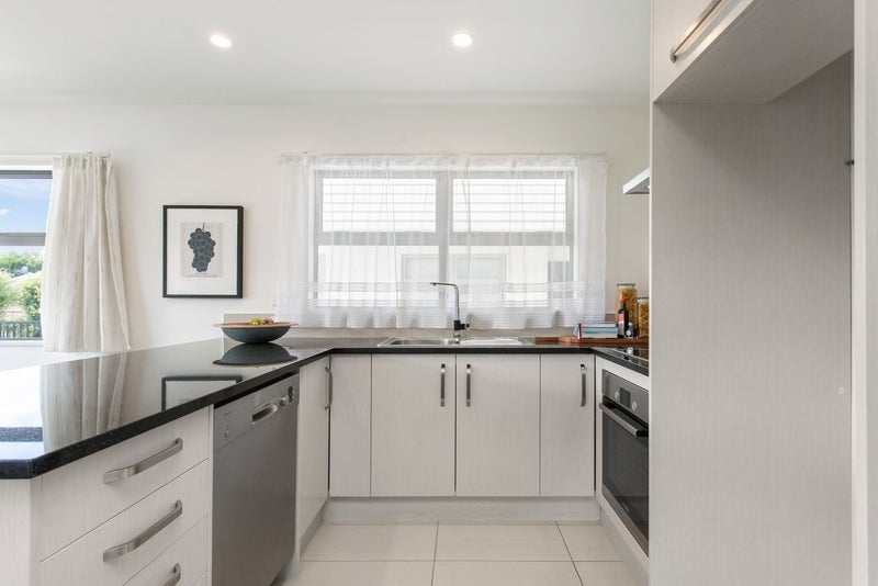 Riccarton, 3 bedrooms64693789554179114