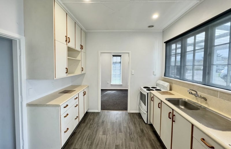 Roslyn, 3 bedrooms64693789571969111