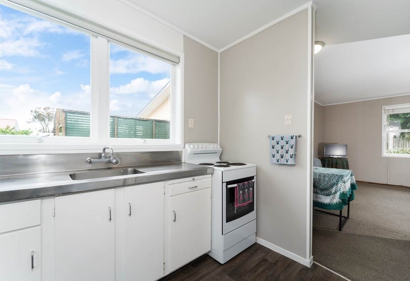 Mount Eden, 2 bedrooms64693892034177111