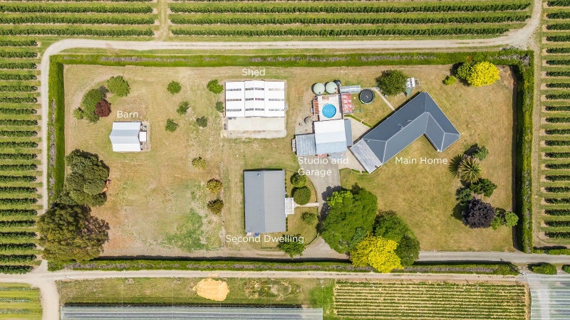 Room for two families and all the extras64693993815042112