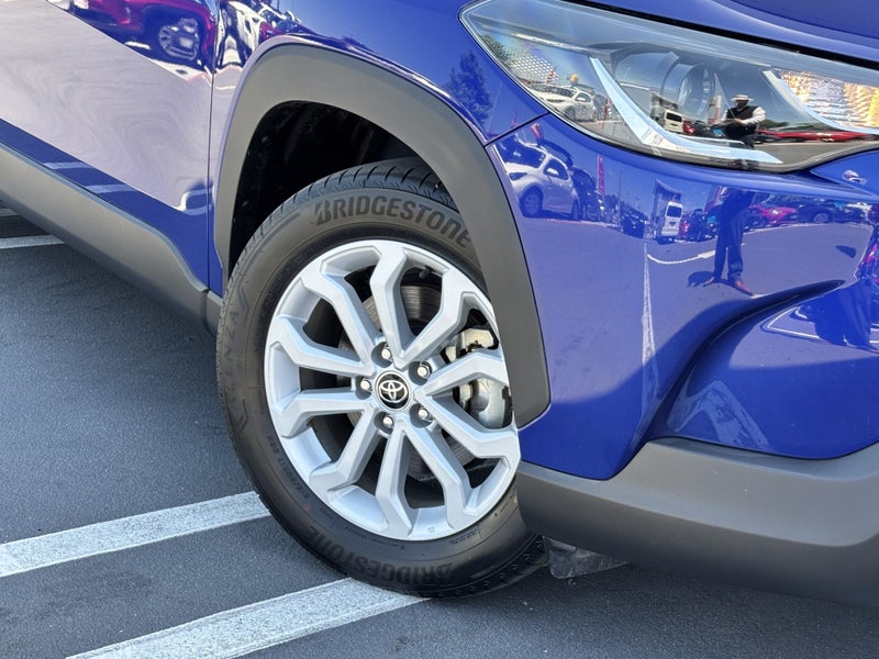 2023 Toyota Corolla Cross GX 2.0P HEV ECVT FWD...64694083280513114