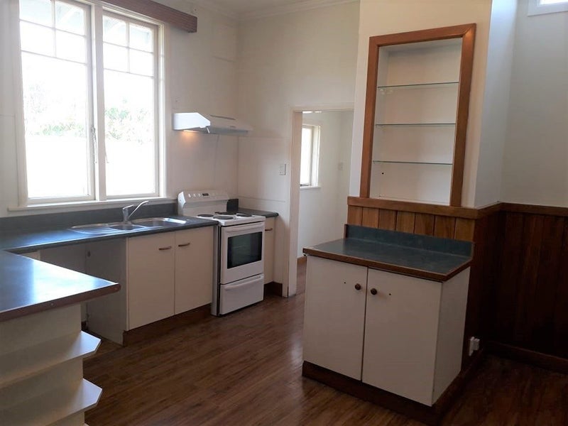 Ebdentown, 5 bedrooms64694186279299111