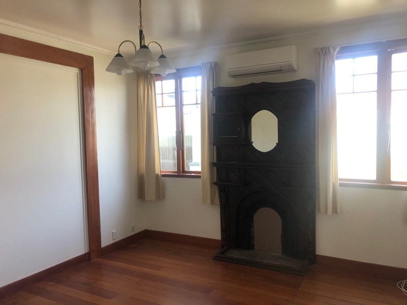 Ebdentown, 5 bedrooms64694186279299112