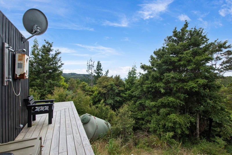 Fantastic - Sea & Bush Views64694290449921114