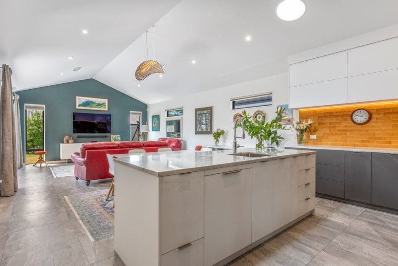 Downsizer's Dream in Regent's Park!64694381833089114