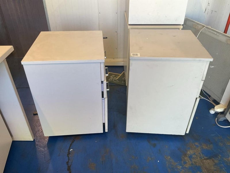 2x 3 Drawer Cabinents Carousel 11