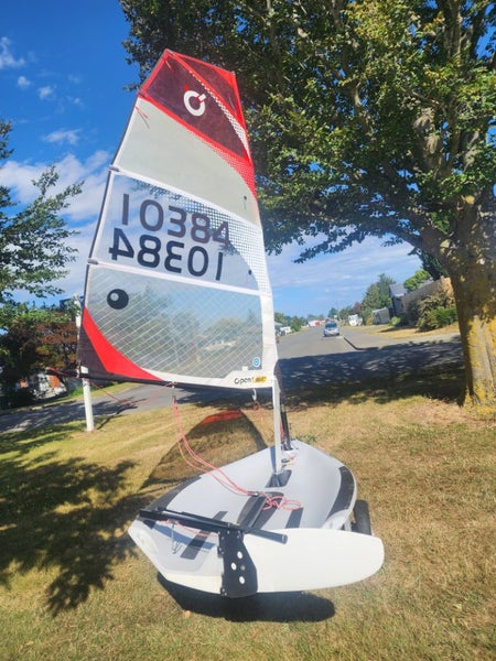 Open Skiff - BIC - Sailing Carousel 1