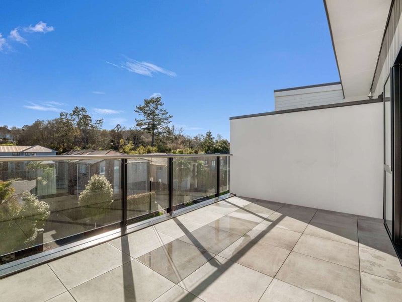 Flat Bush, 2 bedrooms64694588668290113