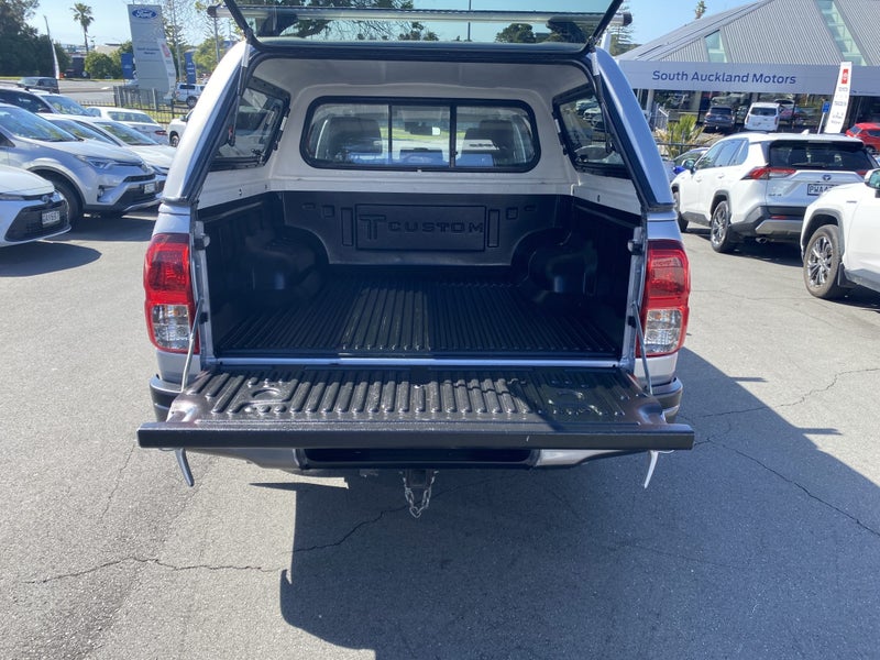 2019 Toyota Hilux WM DC 2.7P/6AT64694781264129113