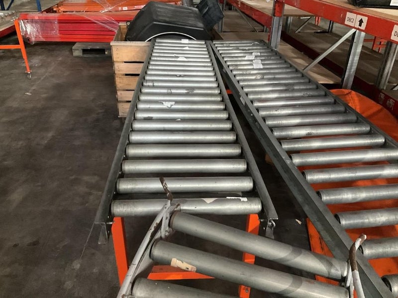 Conveyers Carousel 4