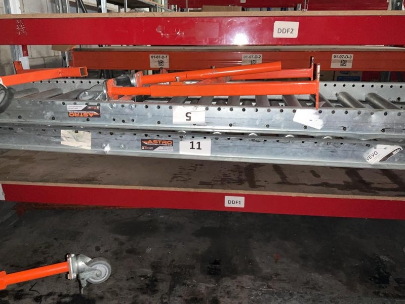 4x Damaged/ Disassembled Conveyers Carousel 5