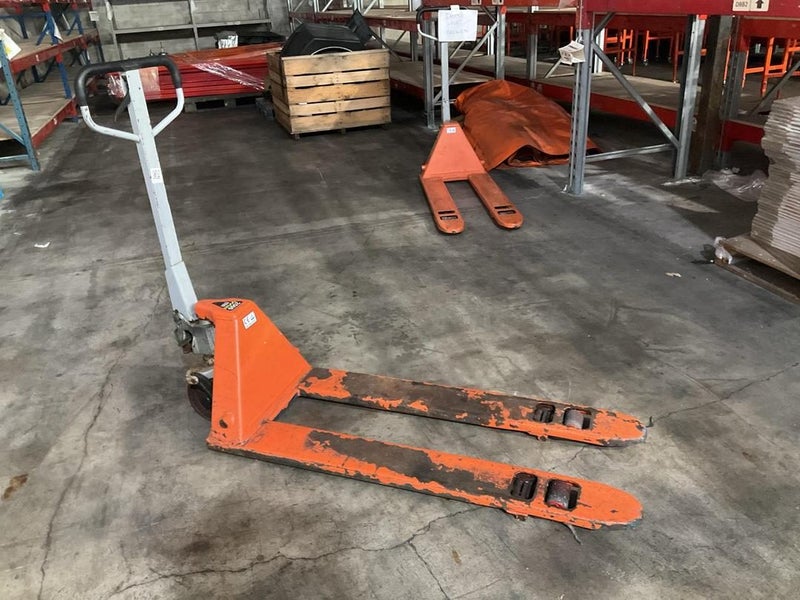 2500kg Pallet Jack Carousel 1