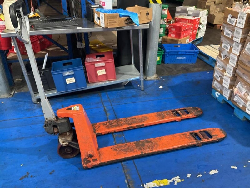 2500kg Pallet Jack Carousel 1