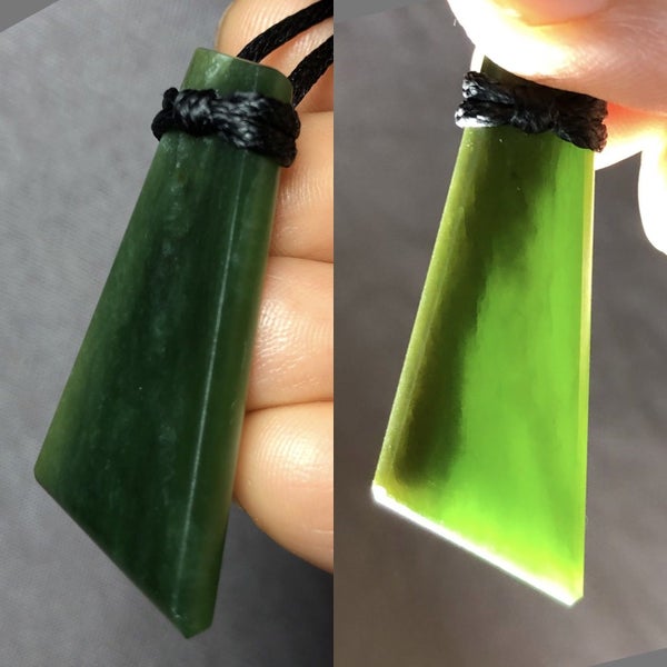 CRAZY 1 DAY AUCTION!: 4.1cm NZ Greenstone Toki Pendant, $1 Reserve Carousel 1