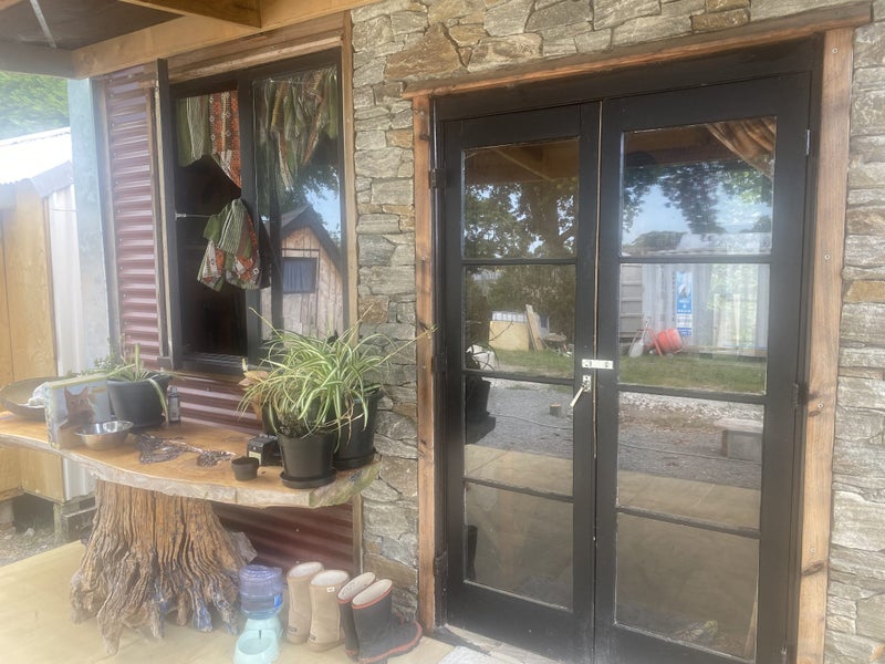 Cabin and Kitchen/Art space Bar Carousel 1