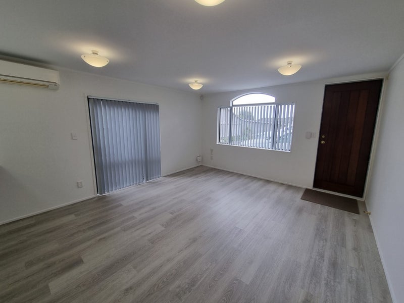 Unsworth Heights, 2 bedrooms64695281303810114