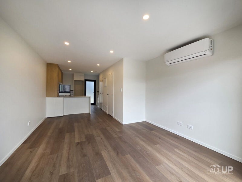 Hobsonville, 2 bedrooms64695465836419112