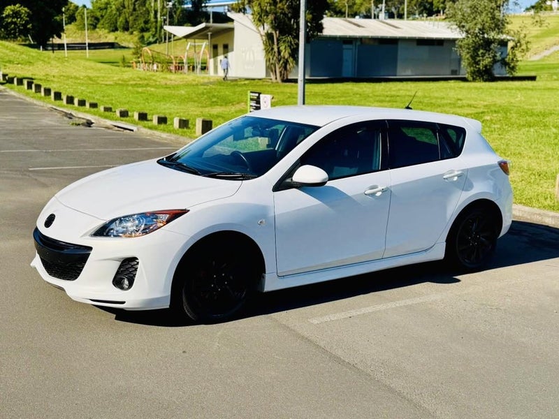 2012 Mazda Axela 15S SPORTS !! WHITE BEAUTY BEA...64695916083457114