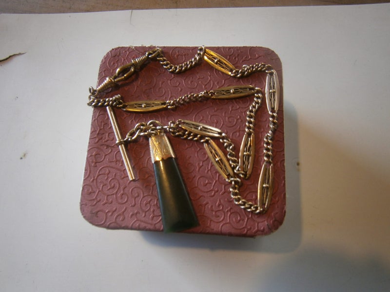 ANTQ./VTG 14ct FANCY LINK R. GOLDFOB CHAIN + GREENSTONE FOB & TBAR (gms) Carousel 1