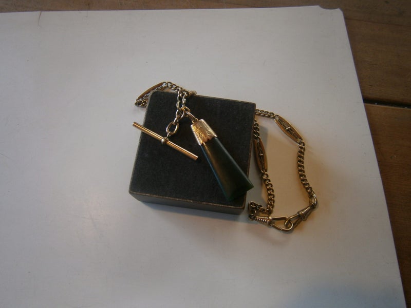 ANTQ./VTG 14ct FANCY LINK R. GOLDFOB CHAIN + GREENSTONE FOB & TBAR (gms) Carousel 2