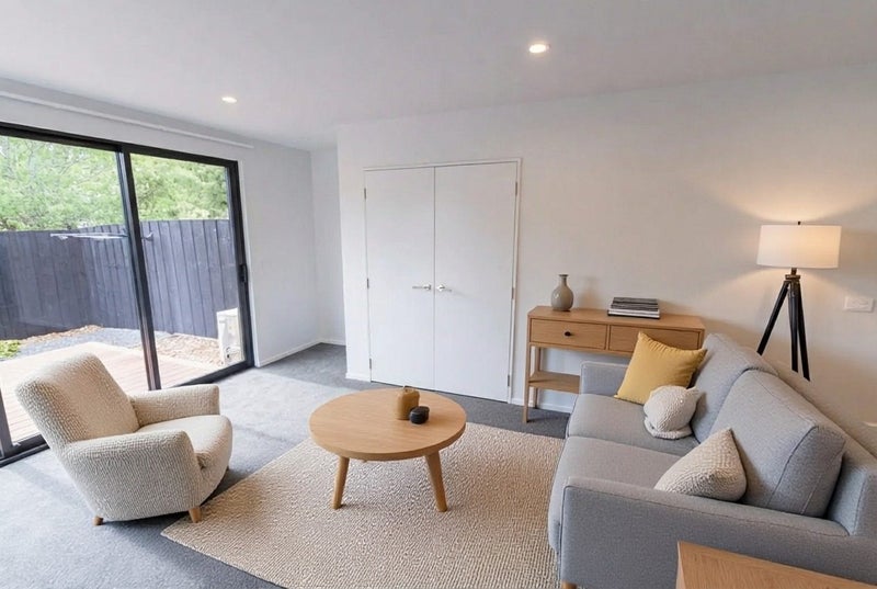 Shirley, 2 bedrooms64696018457346112