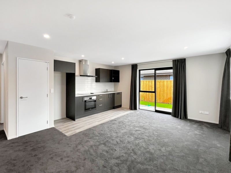 Woodend, 3 bedrooms64696121580417112