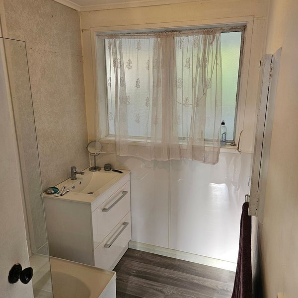 Waitangirua, 3 bedrooms64696121613954111