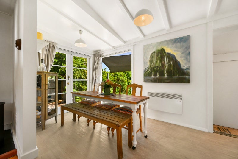 QUAINT COTTAGE CHARM64696211460866113