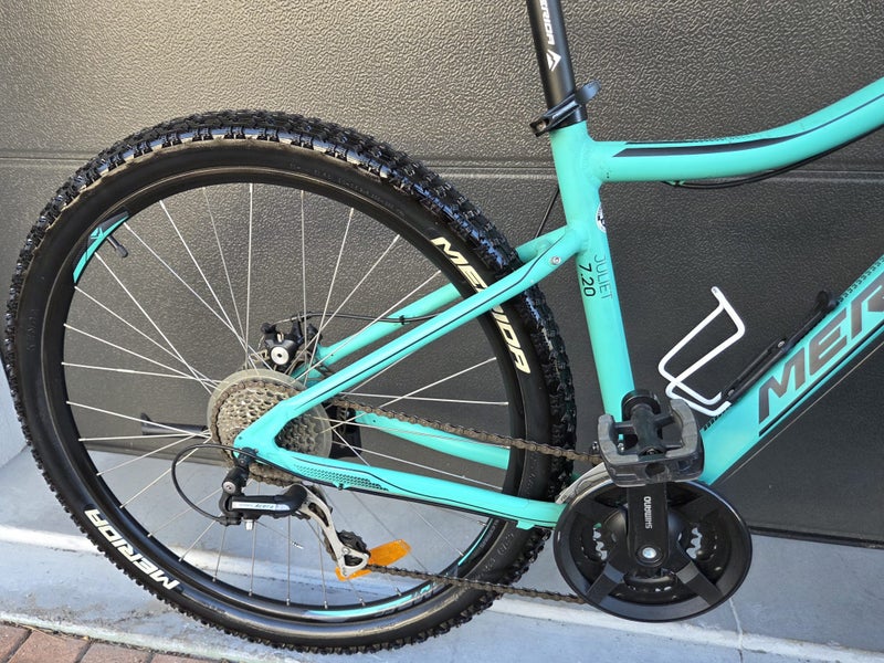 Merida Juliet 7.20 - Medium Frame (17inch) - Good Condition Carousel 2