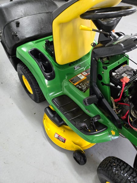 John deere catcher mower ltr180 Carousel 12