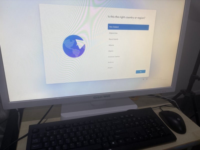 GAMING PC CORE I5 10400F GTX 1060 6G, 32GB RAM SSD 27'' MONITOR64783216751874111