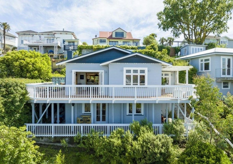 Bluff Hill, 4 bedrooms64696900483587114